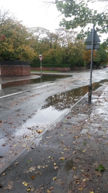 Flooding in Blundellsands Road West